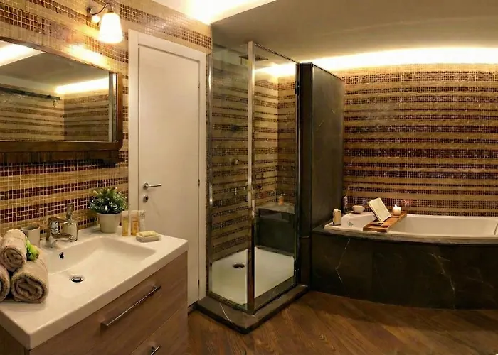 Deluxe Apartament *